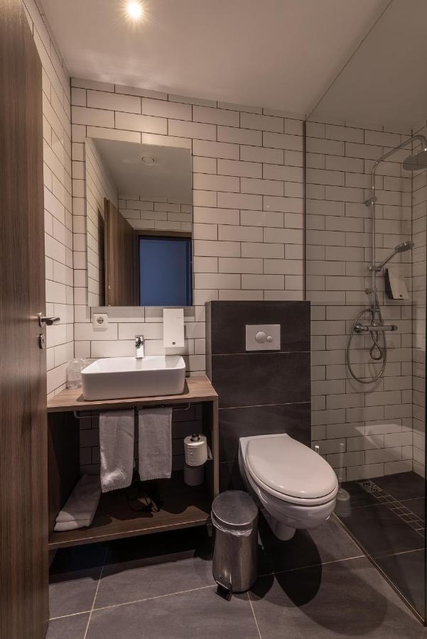 Milk Factory Bed & Breakfast Höfn Екстериор снимка